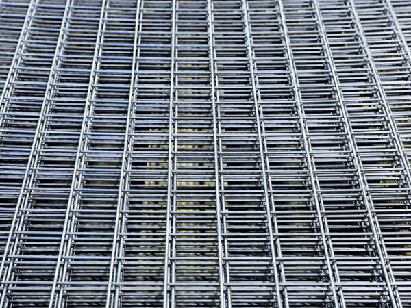 شبك حديد صبة